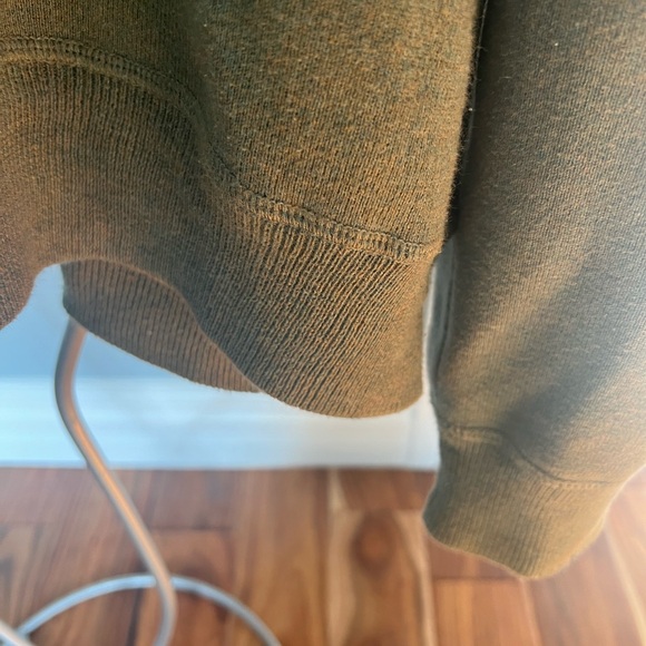 Men’s Sweater. Polo by Ralph Lauren - Picture 3 of 4